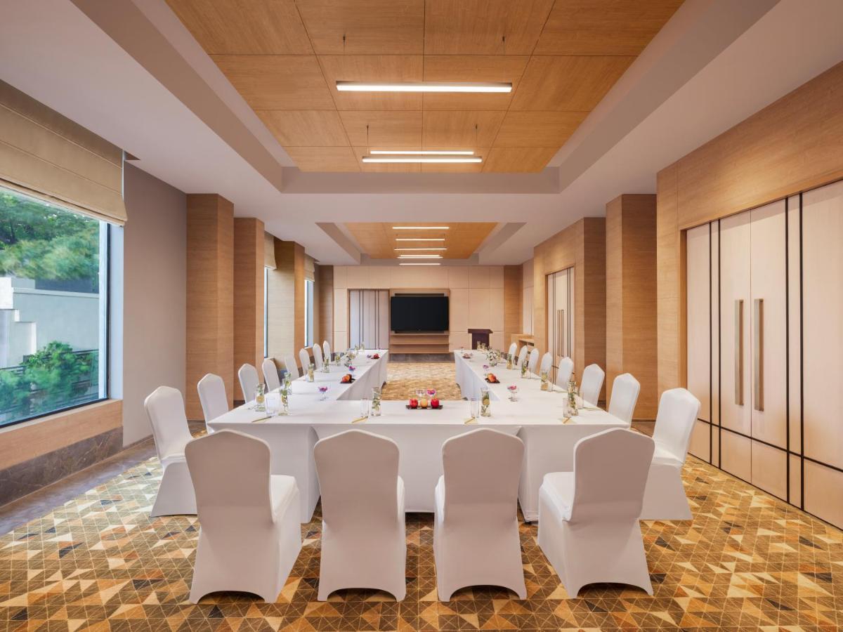 Hyatt Place วิเจยาวารา ภายนอก รูปภาพ